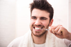 Disinfect your toothbrush. | Sanitize your toothbrush | Manassas Park general dentist